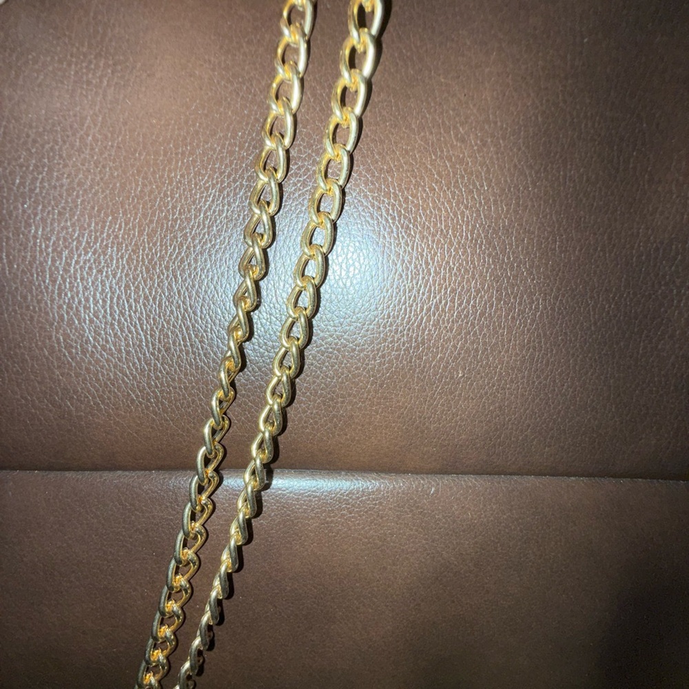 Peeptoe Evening Acrylic Black Clutch/Crossbody Bag with Gold Chain NWT - Picture 6 of 8